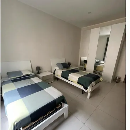 Modern Flat In Balluta شقة سانت جوليان