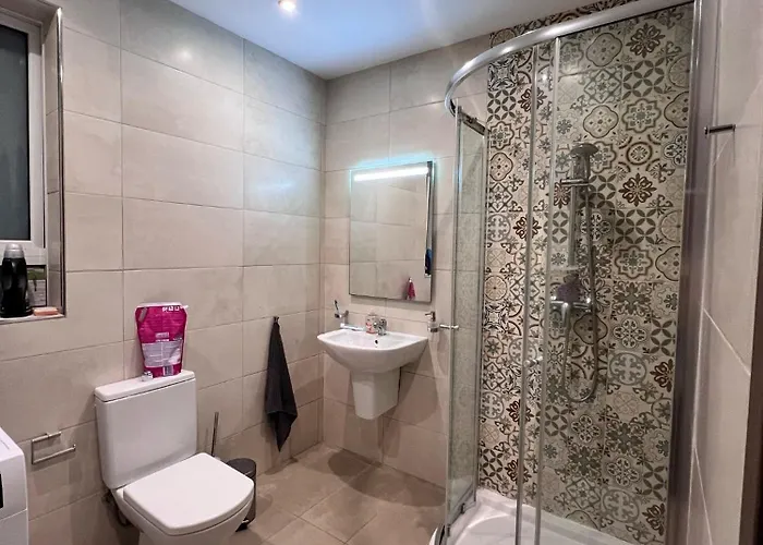 Modern Flat In Balluta شقة